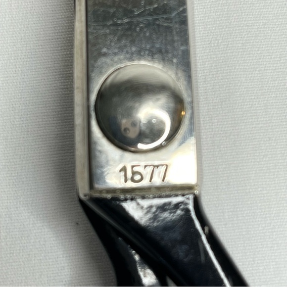 Vintage Singer Sewing Pinking Shears. 1577. Black Handles 7.5"long - Picture 5 of 10